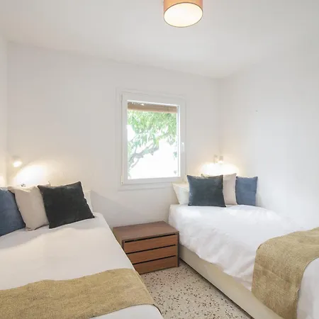 2br Townhouse In Centre Εστεπόνα